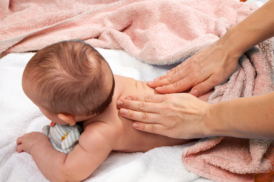 How to Give Your Baby a Massage – A Step-by-Step Guide for New Moms